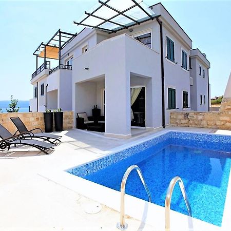 Apartment Bol A6 With Pool From 45 Eur Per Person Экстерьер фото