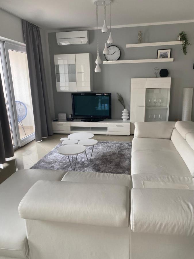 Apartment Bol A6 With Pool From 45 Eur Per Person Экстерьер фото